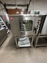 Convection Oven with steam injection,  Burlodge,  Electric inc. stand  *90 day warranty