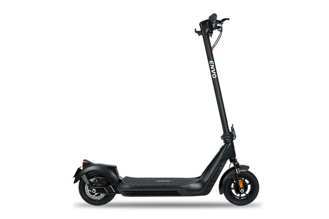 (MTL) NEW ENVO E50 e-Scooter (500W + Up to 50km of Range) in eBike in City of Montréal