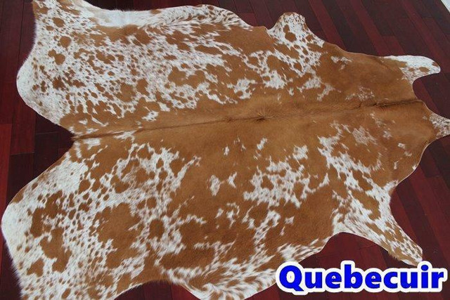 COWHIDE RUG TAPIS PEAU DE VACHE DECORATION PROMOTION in Home Décor & Accents in Québec - Image 3
