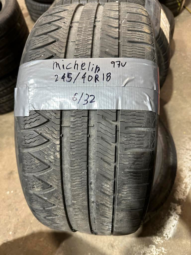 245/40/18 2 Pneus HIVER Michelin in Tires & Rims in Greater Montréal