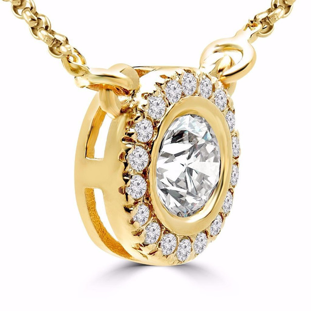 14K YELLOW GOLD DIAMOND PENDANT .50 CTW / PENDENTIF À DIAMANTS SUR OR JAUNE .50 CARAT TOTAL in Jewellery & Watches in Ottawa / Gatineau Area - Image 2