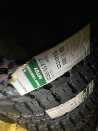 FOUR NEW 265 / 65 R17 KUMHO ROAD VENTURE MT51 TIRES !!
