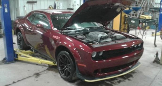 Dodge Hellcat  Engine With Warranty New Take Off in Engine & Engine Parts - Image 2