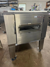 USED Lincoln Electric Pizza Oven with Conveyor Belt - FOR01682