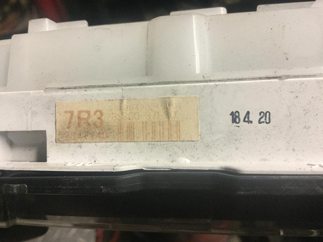 (INSTRUMENT CLUSTER / TABLEAU INDICATEUR)  HINO 195 -Stock Number: H-1619 in Auto Body Parts in British Columbia - Image 3