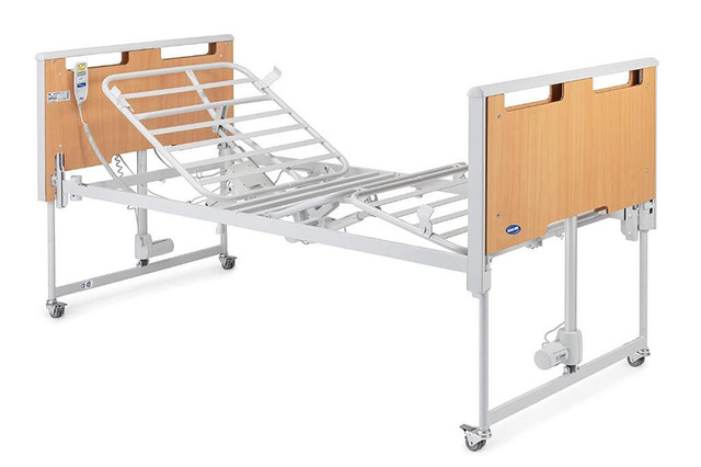 Invacare Etude Hospital Bed in Health & Special Needs - Image 3