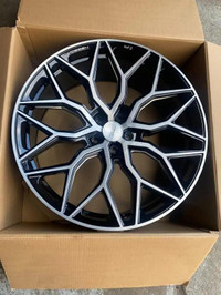 SET OF FOUR BRAND NEW 24 INCH HF2 VOSSEN WHEELS MOUNTED WITH 305 / 35 R24 AMP TIRES
