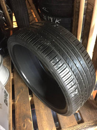 22 inch ONE (SINGLE) USED SUMMER TIRE 245/30R22 97Y KINFOREST KF550 TREAD LIFE 95% LEFT