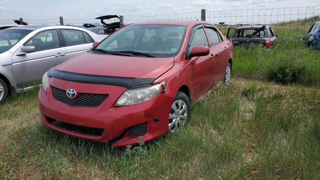 Parting out WRECKING: 2009 Toyota Corolla in Other Parts & Accessories - Image 3