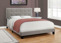 Lord Selkirk Furniture - I 5920Q - BED - QUEEN SIZE / GREY LINEN