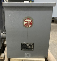 MARCUS- 10806-876 (PRI.600V,SEC.120/240V,10KVA) Dry Distribution Transformer