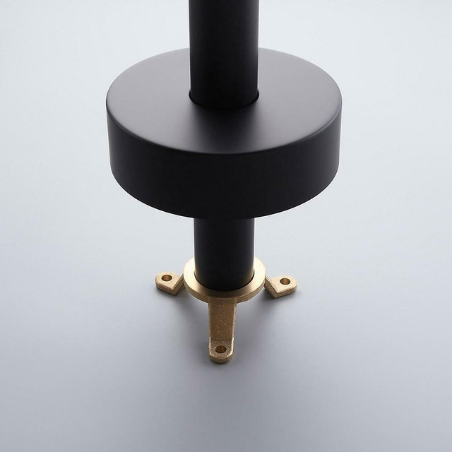 Free Standing/Floor Mounted Tub Faucet 1 Handle ( No Shower ) - Brushed Gold or Matte Black in Plumbing, Sinks, Toilets & Showers - Image 4