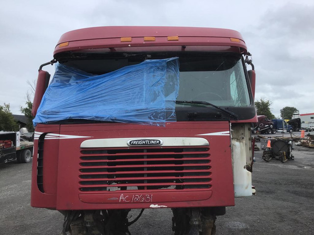 (CABS / CABINE COMPLETE) 2003 FREIGHTLINER ARGOSY -Stock Number: GX-27551-141550 in Auto Body Parts in British Columbia