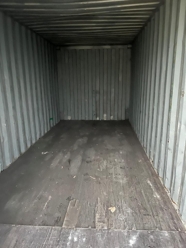 20ft Used Container in Storage Containers in Chatham-Kent - Image 4
