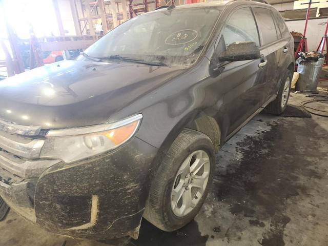 For Parts: Ford Edge 2011 SEL 3.5 4wd Engine Transmission Door & More Parts for Sale. in Auto Body Parts - Image 2