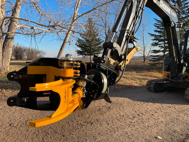TMK Tree Shears have Collector, Delimber and Rotator options. in Heavy Equipment Parts & Accessories in Ontario