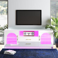 Wade Logan Ashantie TV Stand for TVs up to 70"