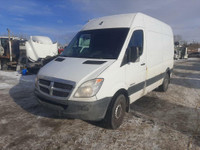 2007 Dodge Sprinter 2500 144 Wheelbase 3.0L RWD For Parting out