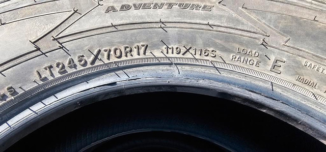 245/70/17 LT 10 plies 4 pneus ete goodyear wrangler  450$ installer in Tires & Rims in Greater Montréal - Image 4