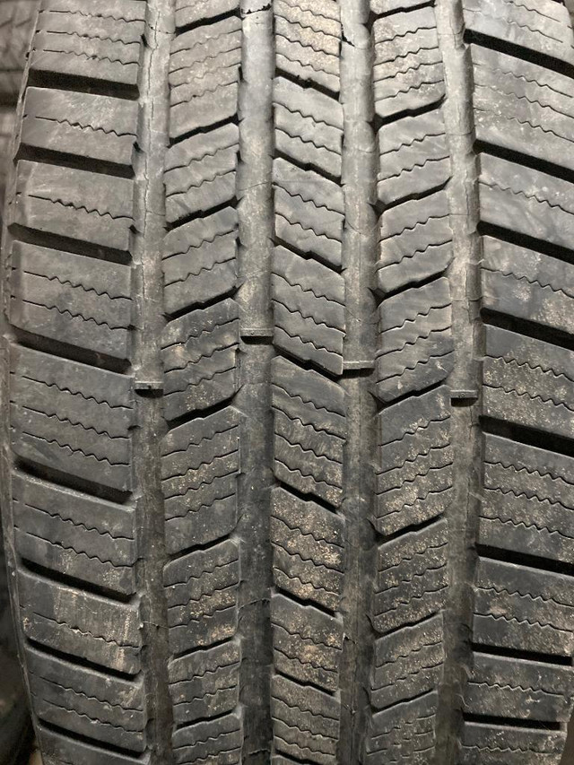 4 pneus d'été LT245/75R17 121/118R Michelin LTX M/S 2 (LT) 43.0% d'usure, mesure 8-7-7-8/32 in Tires & Rims in Québec City - Image 3