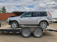 Parting out WRECKING: 2006 Nissan Xtrail