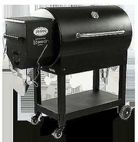 LOUISIANA GRILLS SERIES 900 - Natural Pellet Grill - 913 Square Inches Total Cooking Surface (Free Shipping in Calgary)