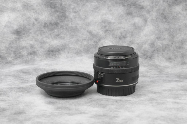 Canon 35mm F/2 EF (original) + Rubber Lens Hood-Used (ID: 1728)    BJ Photo- Since 1984 in Cameras & Camcorders