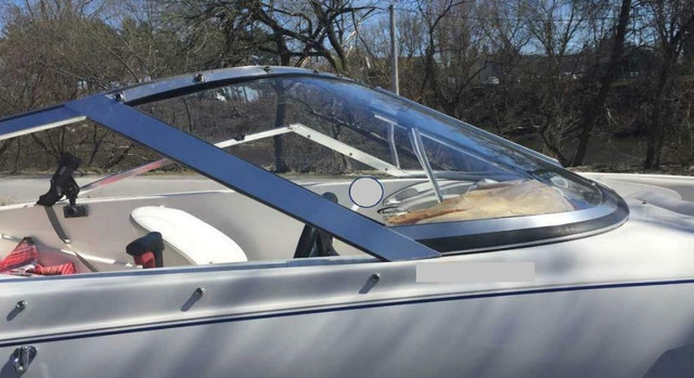 Princecraft Plexiglass &amp; Curved Boat Windshield Acrylic Glass Replacement Windscreen, Window, Hatch, Door, Deflector in Boat Parts, Trailers & Accessories - Image 2