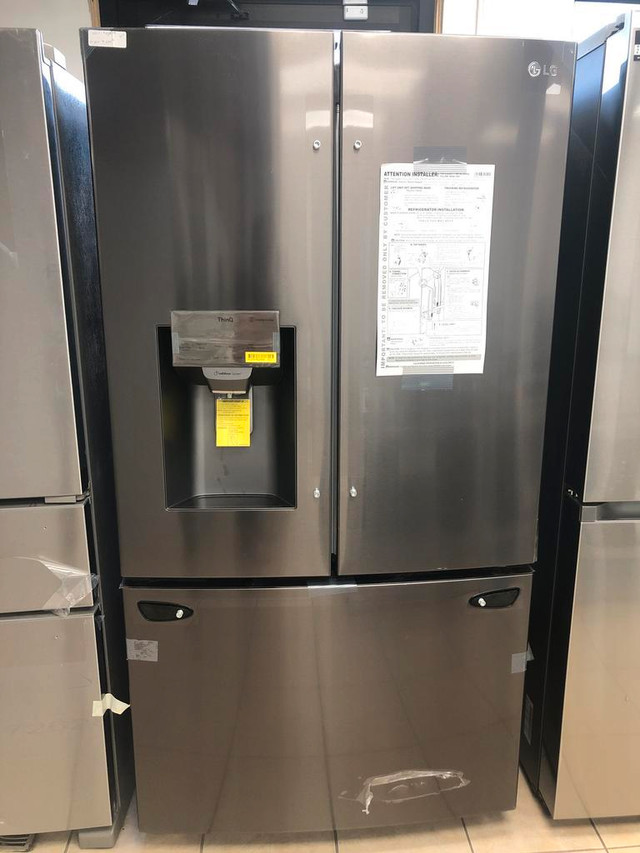 HUGE SALE ON ALL BLACKSTAINLESS APPLIANCES!!! NEW UNBOXED AND SCRATCH AND DENT in Refrigerators in Edmonton Area - Image 3