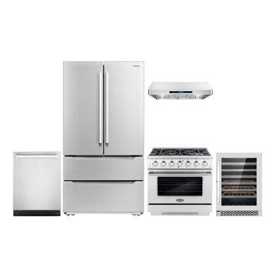 Cosmo 5 Piece Kitchen Package with French Door Refrigerator & 35.8" Gas Range dans Réfrigérateurs