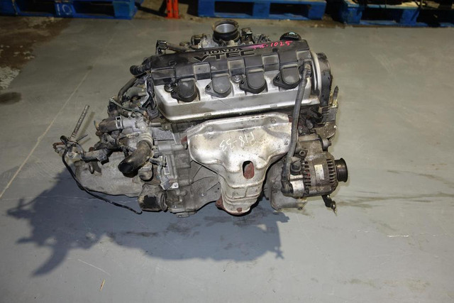 JDM Honda Civic Acura 1.7L SOHC VTEC Engine Motor 5speed Manual Transmission D17A 2001-2005 in Engine & Engine Parts - Image 2