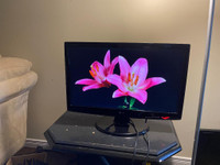 Used 23” LG W2343T Monitor with HDMI(1080) for Sale, Can Deliver