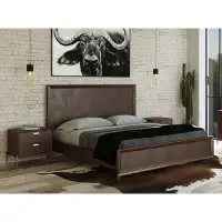 VIG Furniture Arada Acacia and Brass Bed