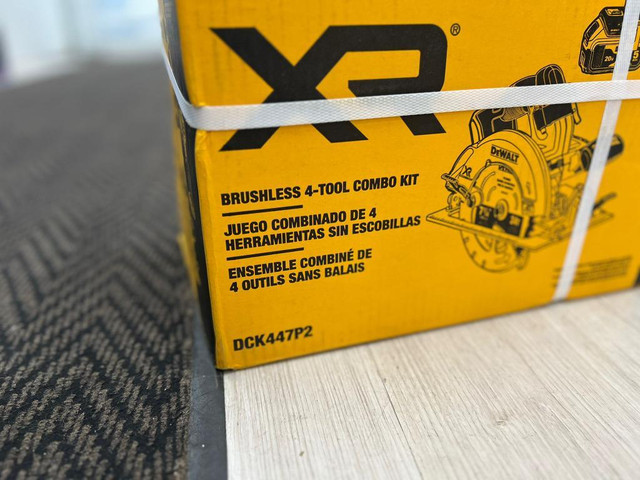 Dewalt 4 Cordless Tool Kit with Brushless Motor - 20V MAX XR - 2 Batteries (DCK447P2) - Yellow/Black @MAAS_COMPUTERS in General Electronics in Toronto (GTA) - Image 3