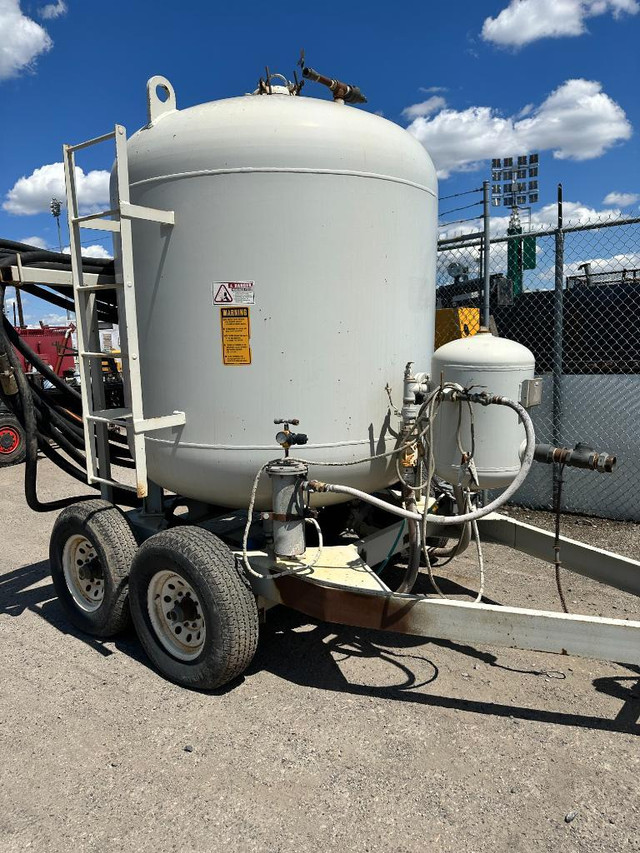 Mod-U-Blast 160 Gallon Bulk Sandblasting Setup in Other Business & Industrial in Ontario - Image 3