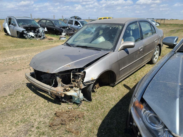 Parting out WRECKING: 2001 Acura TL Sedan Parts in Other Parts & Accessories