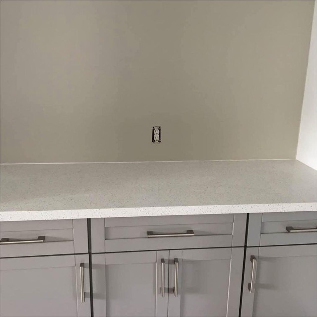 Basement Finishing, Bathroom Renovation, Kitchen Remodelling, Flooring in Cabinets & Countertops in Belleville - Image 2