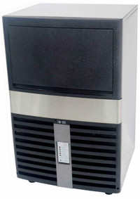 55 LB. COMMERCIAL UNDERCOUNTER ICE MACHINE - BRAND NEW