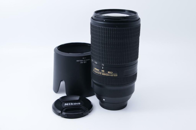Used Nikon AF-P Nikkor 70-300mm f/4.5-5.6E ED VR + hood   (ID-1221(DR))   BJ PHOTO in Cameras & Camcorders
