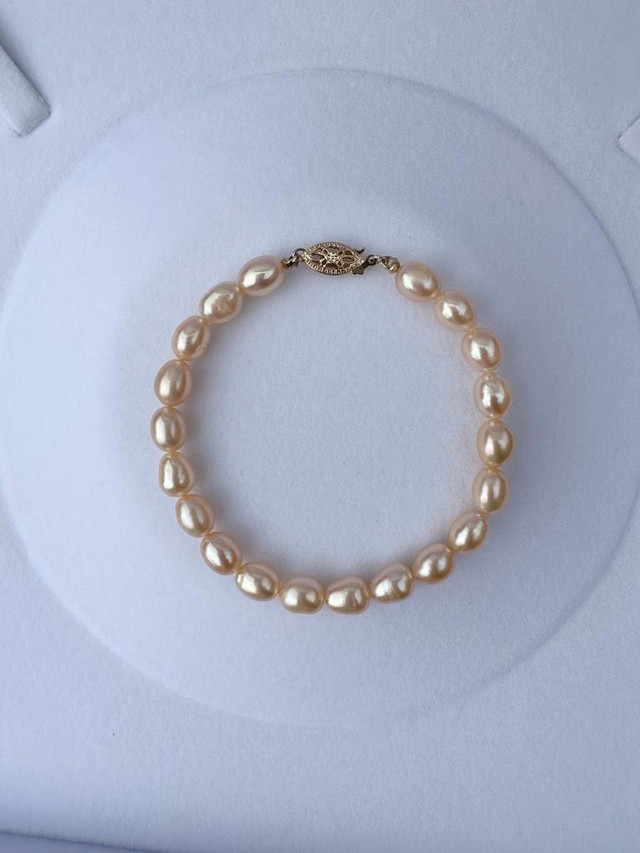 #400 - 7, 14kt Yellow Gold, Chinese Freshwater Pearl Bracelet dans Bijoux et montres - Image 3