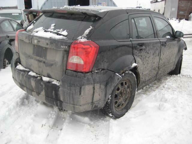 2006-2007 Dodge Caliber Pour Piece#Part out in Auto Body Parts in Québec - Image 3