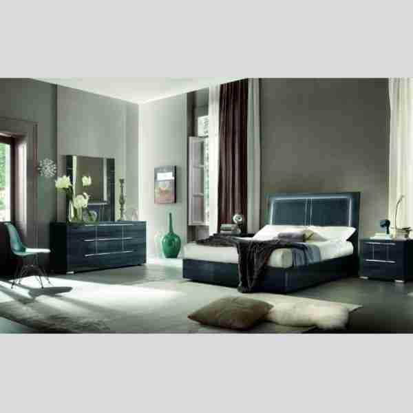 Traditional Style Solidwood Bedroom Set  On Sale !! in Beds & Mattresses in Toronto (GTA) - Image 2