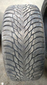 2 pneus dhiver P255/45R19 104T Nokian Hakkapeliitta R3 39.0% dusure, mesure 7-8/32