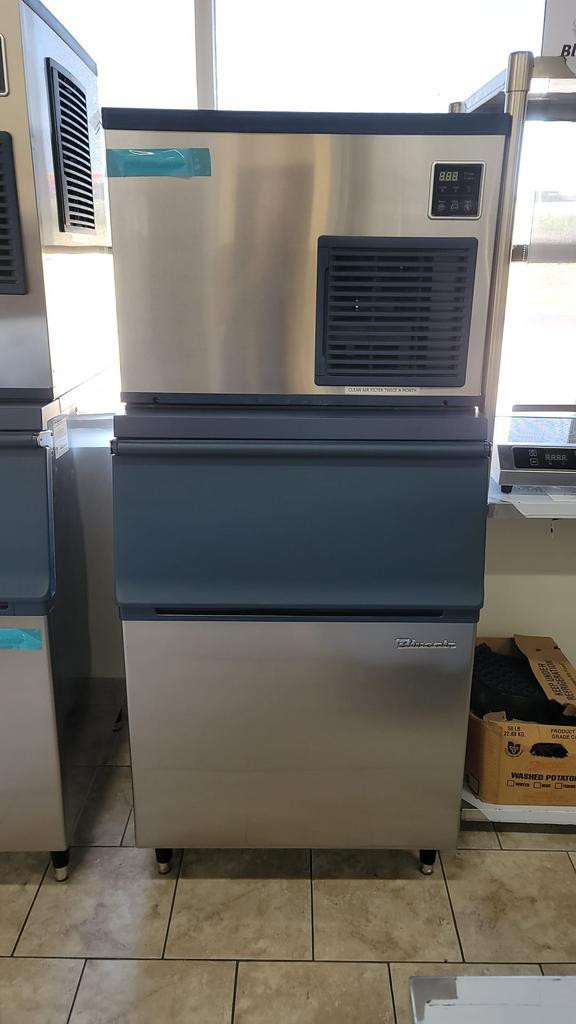 Blue Air Modular Ice Machine, Crescent Shaped Ice Cubes -340 lbs/24 HRS in Other Business & Industrial - Image 2