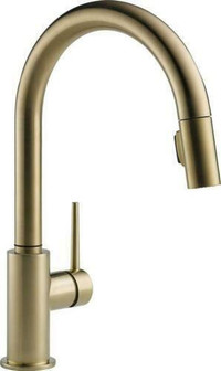 Delta 9159-CZ-DST Single Handle Pull-Down Kitchen Faucet In Champagne Bronze