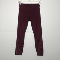 Lululemon Yoga Pants - Size 4 - Pre-owned - YYEC9Q