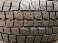 (LH9) 1 Pneu Hiver - 1 Winter Tire 225-60-16 Dunlop 11/32