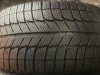 (ZH625) 1 Pneu Hiver - 1 Winter Tire 225-40-18 Michelin 9/32 - PRESQUE NEUF / ALMOST NEW