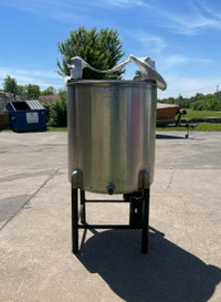 Insulated Stainless Steel Tank with Two Direct Immersion Heaters
