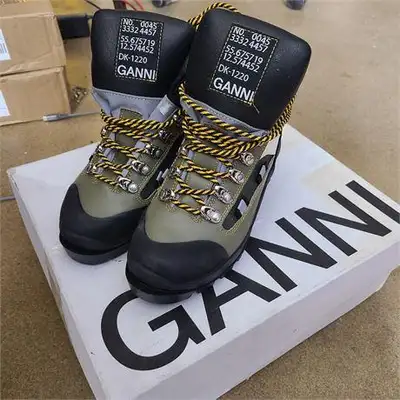 Women's Ganni Trekking Hiking Boot, Size 6US / 36EU - Green